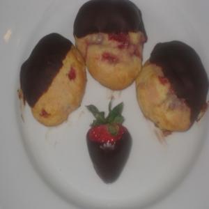 Straw-Choco-Berry Cookies_image