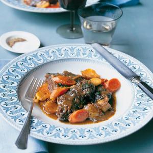 Short Ribs with Root Vegetables_image