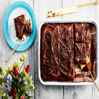 One-Bowl Milk Chocolate Cake with Chocolate-Caramel Frosting_image