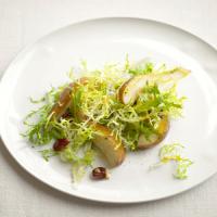 Frisee Salad with Pears and Dried Cherries_image
