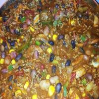 Everything but the kitchen sink Chili_image