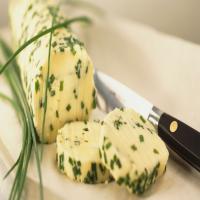 Make Chive Butter to Use in a Variety of Recipes_image