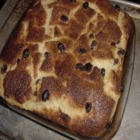 Cheap and Easy Bread Pudding_image