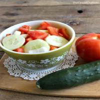 Cucumber Tomato and Onion Salad_image