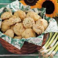 Green Onion Biscuits_image