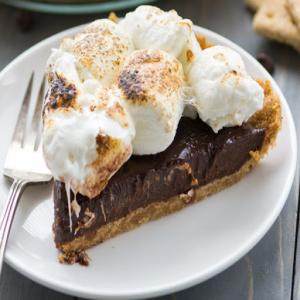 Chocolate Ganache S'mores Pie Recipe - (4.7/5)_image