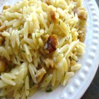 Orzo With Blue Cheese and Walnuts_image