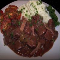 Slow Cooked Beef in Red Wine_image