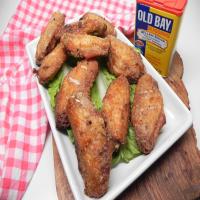 Old Bay® Grilled Chicken Wings_image