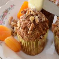 Healthy Apricot Walnut Muffins_image