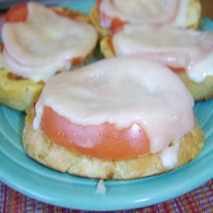 Tomato Lunch Toasts_image