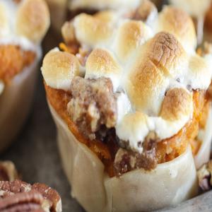 Sweet Potato Casserole with Marshmallows_image
