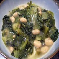 Escarole and Bean Soup Recipe - (4.4/5)_image