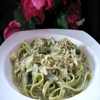Wd Linguine With Clams & Parsley image