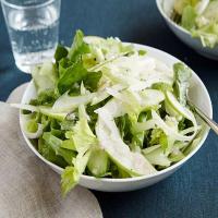 Winter Green Salad with Green Apple Vinaigrette image