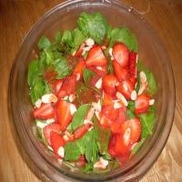 Fat Free Spinach Strawberry Salad_image