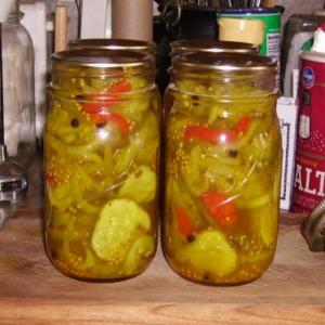 Barbs Bread & Butter Pickles image