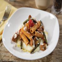 Barilla Rigatoni With Barbeque Ribs & Grilled Asparagus_image