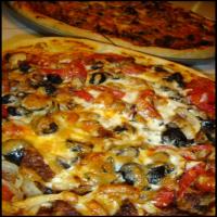 herbed-pizza-dough image