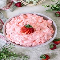 Strawberry Jello Fluff Salad_image