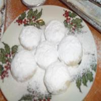 Kourambiathes/Greek Cookies_image