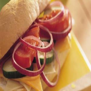 Cheese and Veggie Sandwiches_image