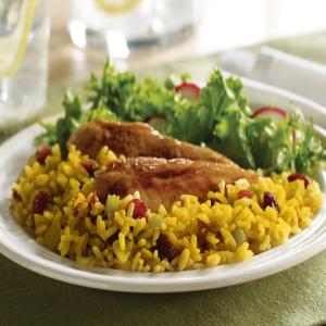 Chicken and Rice Skillet With Cranberries_image