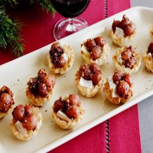One-Bite Baked Brie with Grape-Pecan Compote Recipe - (4.4/5)_image