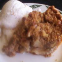 1930's Apple and Nut Pie_image