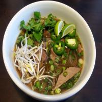Pho Bo (Vietnamese Beef Noodle Soup)_image