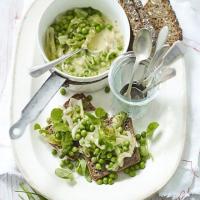 Butter-braised peas, lettuce & mint image