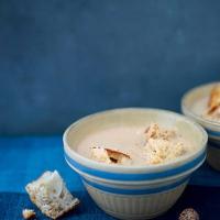 Cauliflower soup with nutmeg_image