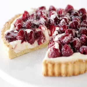Vanilla Bean and Raspberry Tart_image