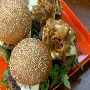 Rachel Ray Blue-rugula Burgers Recipe - (5/5) image