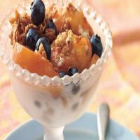 Peach and Blueberry Crisp with Crunchy Topping_image