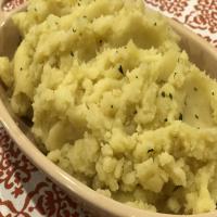 Best Instant Pot® Garlic Mashed Potatoes_image