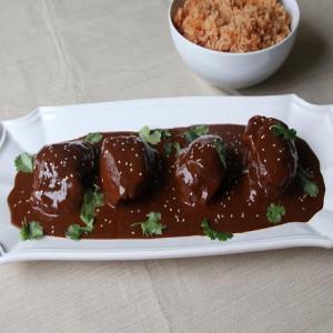 Mole Poblano with Chicken Thighs_image