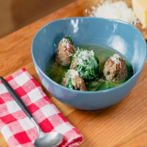 Toasted Pasta and Meatballs in Parmesan Brodo_image