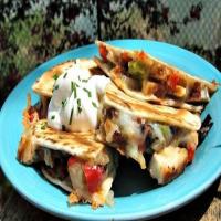 Grilled Chicken and Vegetable Quesadillas_image