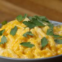Four Cheese Mac 'n' Cheese Recipe by Tasty image