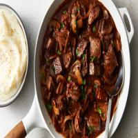 Quick and Easy Beef Bourguignon for Two_image