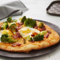 Broccoli-Cheddar Breakfast Pizza image