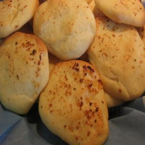 Mini Garlic Naan image