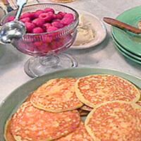 Yeast-Raised Pancakes image
