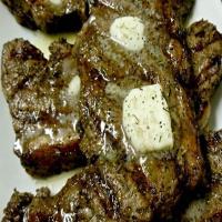 Easy Marinated Grilled Strip Steaks_image