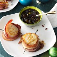 Bacon-Wrapped Scallops with Pear Sauce image