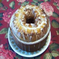 BOURBON POUND CAKE .... (4-1/2 pounds) image