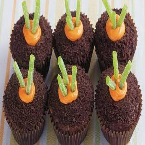 Carrot Patch Cupcakes_image