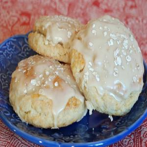 Oatmeal Scones with Maple Syrup_image