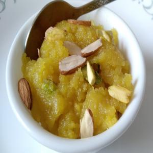 How to Make Moong Daal Halwa image